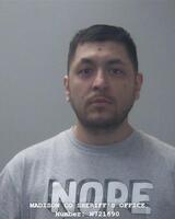 Mugshot of DELUNA, ROBERTO MANUEL