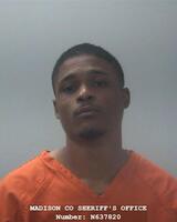 Mugshot of ROBERTSON, MONTEZ DEVON