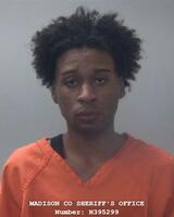 Mugshot of EDMOND, JAQUAUWN ISAIH