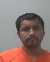 Mugshot of HERNANDEZ, VICTOR